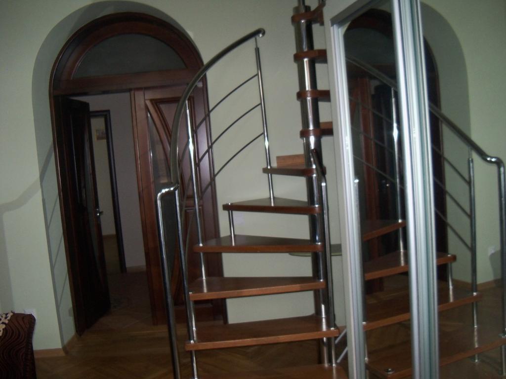 Apartment Roman Львов Экстерьер фото